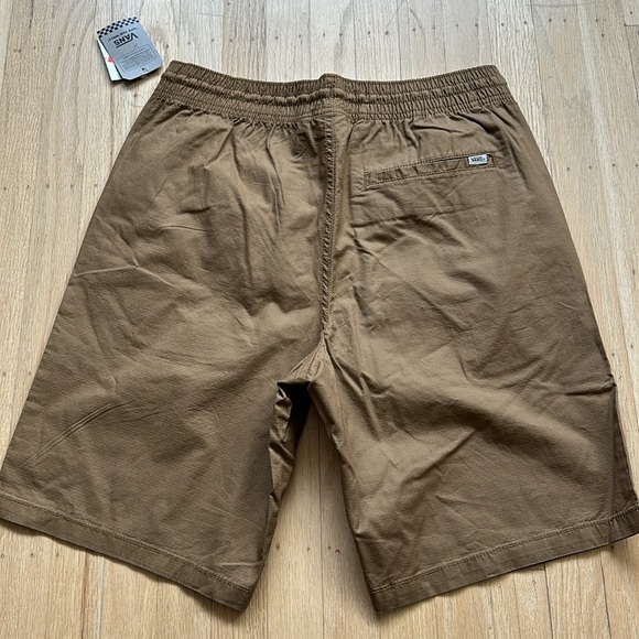 Vans men’s casual shorts, light brown, size medium - Picture 2 of 3